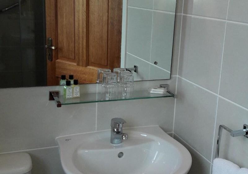 اتاق استاندارد چهار تخته, Mountain View Guesthouse
