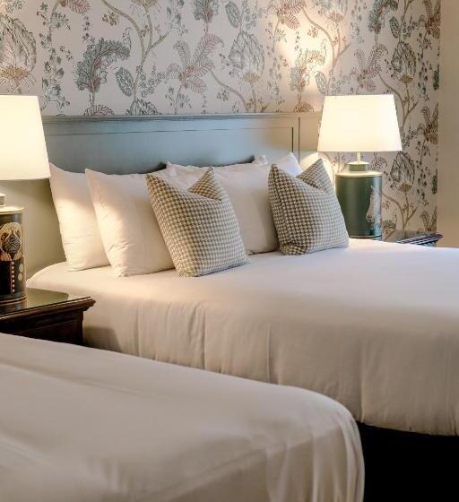 패밀리 룸, The Abbeyleix Manor