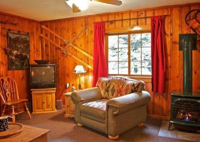 Бунгало Стандарт, Cold Springs Resort