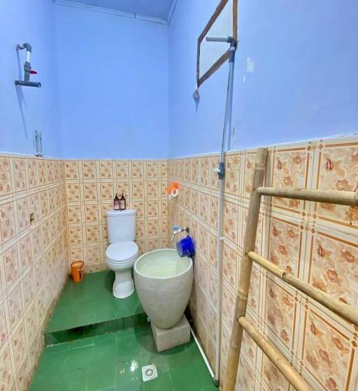 Номер Стандарт, Duyung Rooms & Resto Gerupuk