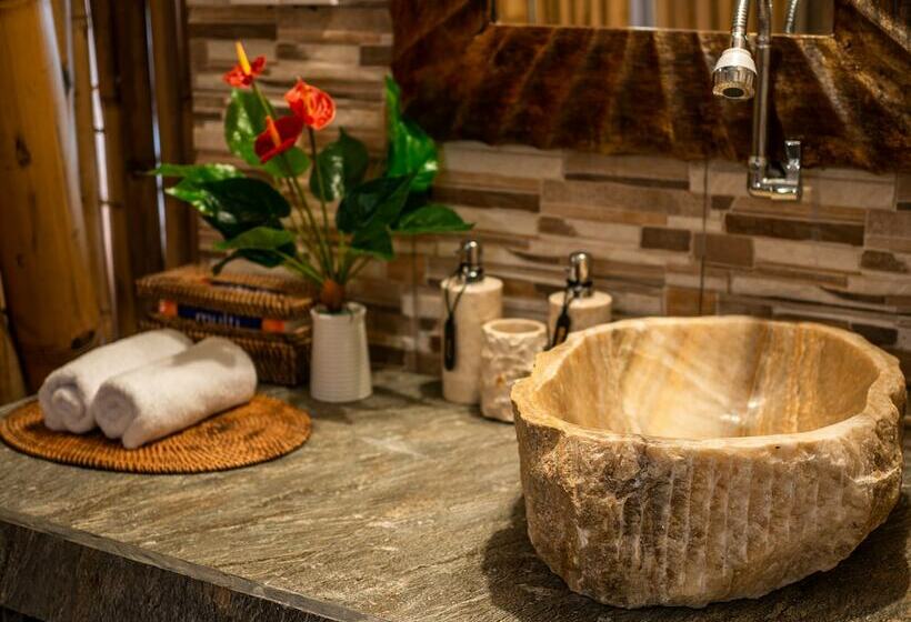 Вилла 2 Спальни, Le Sabot Ubud