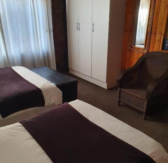 Номер Стандарт, Elephant Rock Inn