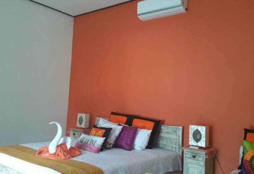 Бунгало Deluxe, Nalini Resort