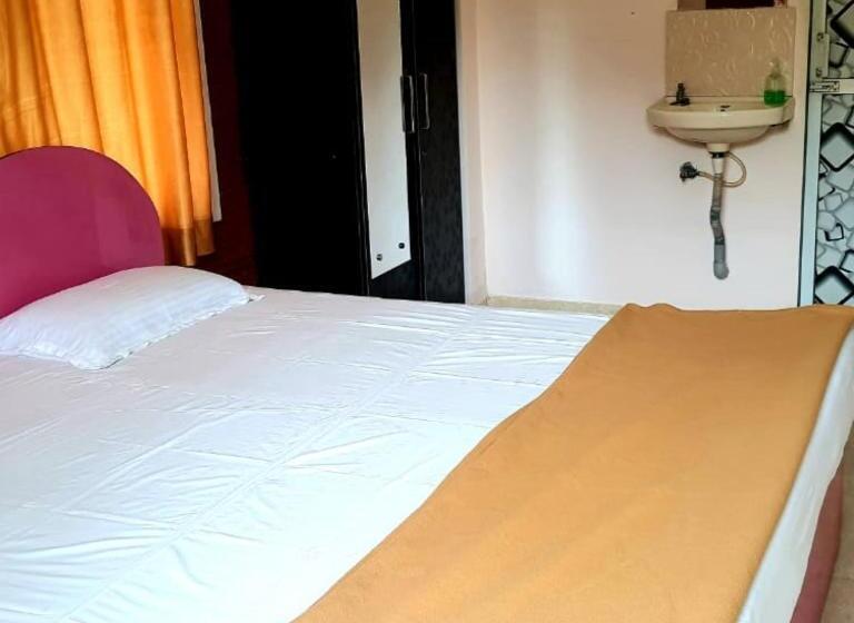 Номер Стандарт, Raghusheela Cottage Alibaug