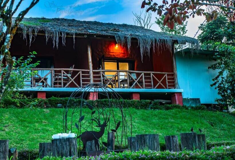 Номер Superior Вид на Горы, Deshadan Eco Valley Resort   An Eco Friendly Mud House