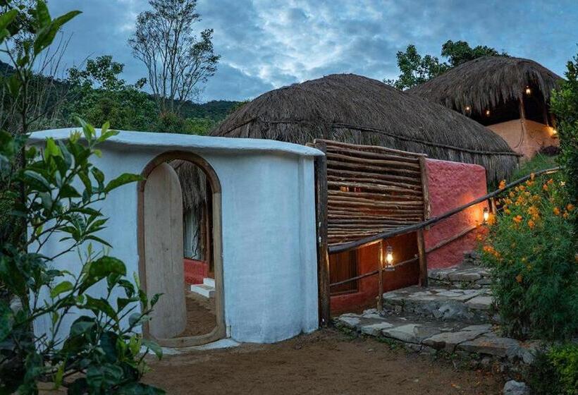 Вилла Superior 1 Спальня, Deshadan Eco Valley Resort   An Eco Friendly Mud House