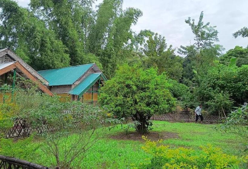 Хижина, Jyoti Home Bamboo Garden Lodge