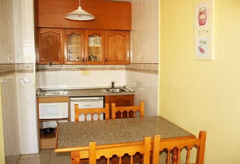 Апартаменты 1 Спальня, Apartamentos Habitat   Playa Romana 3000