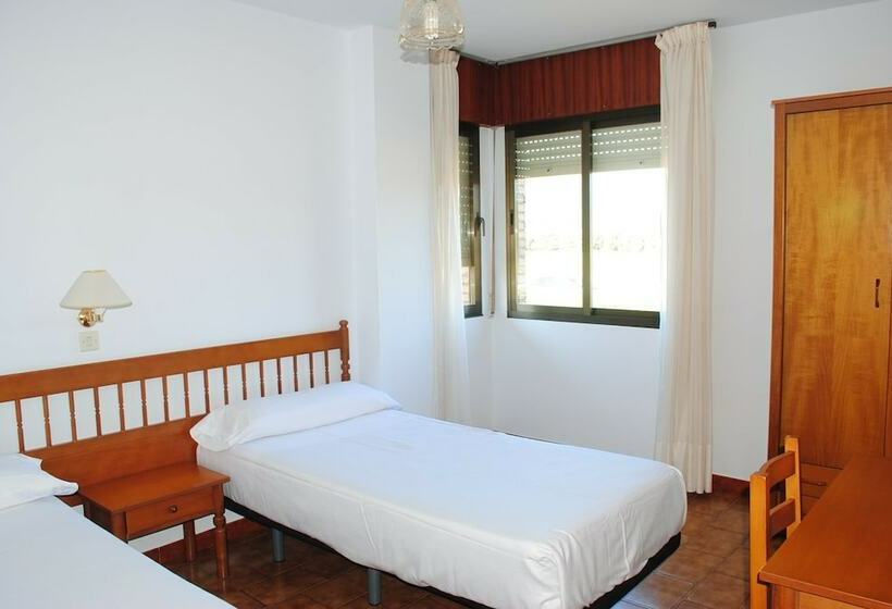 침실 2개 아파트, Apartamentos Turisticos Suaces