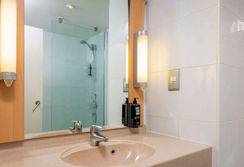اتاق استاندارد, Ibis York Centre