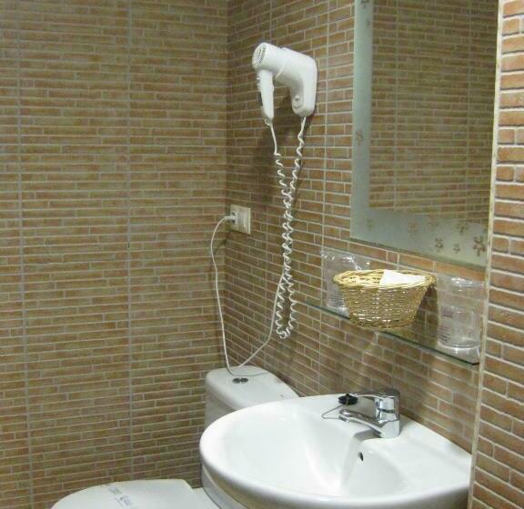 Habitación Estándar, Acebos Arriondas