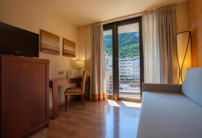 اتاق استاندارد چهار تخته, Màgic Andorra