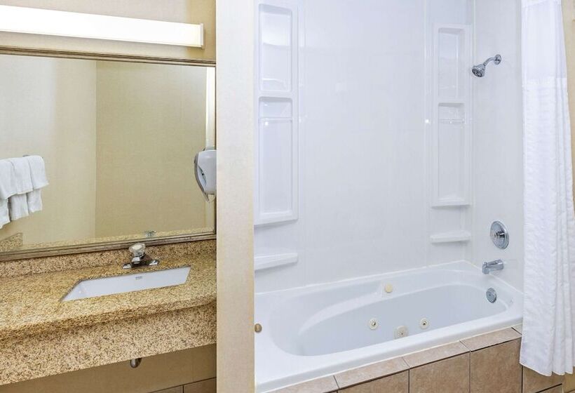 ２ダブルベッドのスタンダードルーム, Comfort Inn & Suites