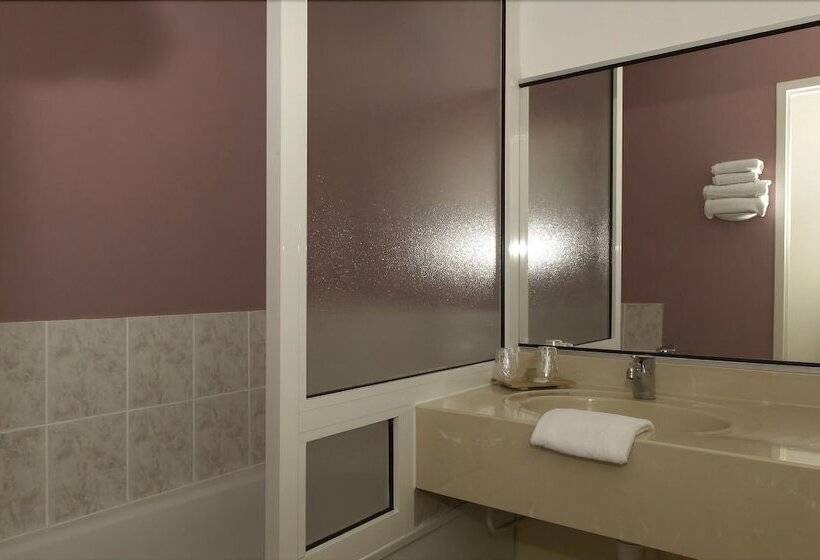 Номер Стандарт, Hostellerie Saint Vincent Beauvais Aeroport