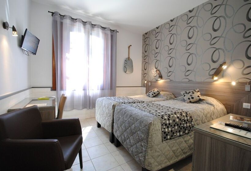 Номер Стандарт, Logis Hostellerie Du Perigord Vert