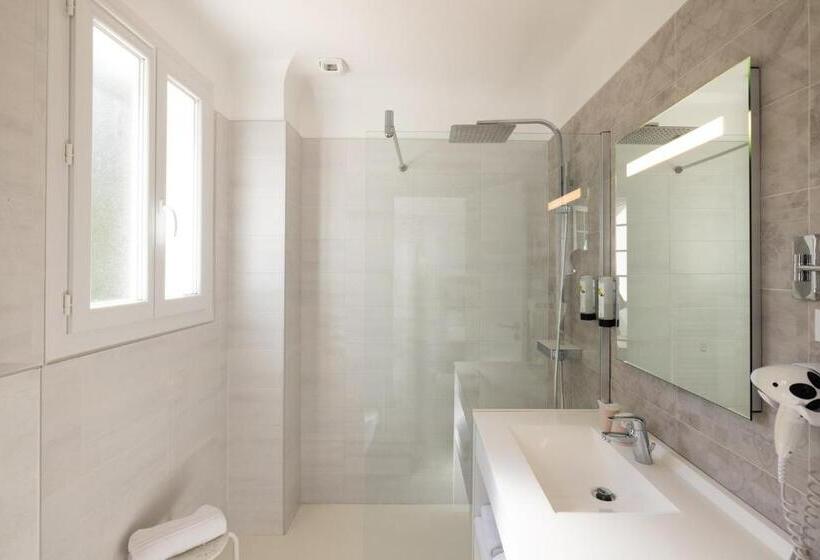 Номер Стандарт, Logis Hôtel St Sylvestre