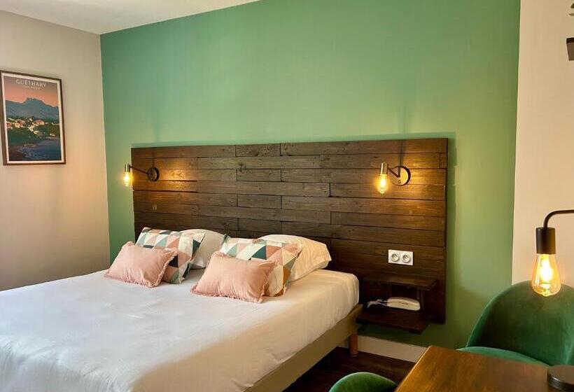 Номер Стандарт, Logis Hôtel St Sylvestre