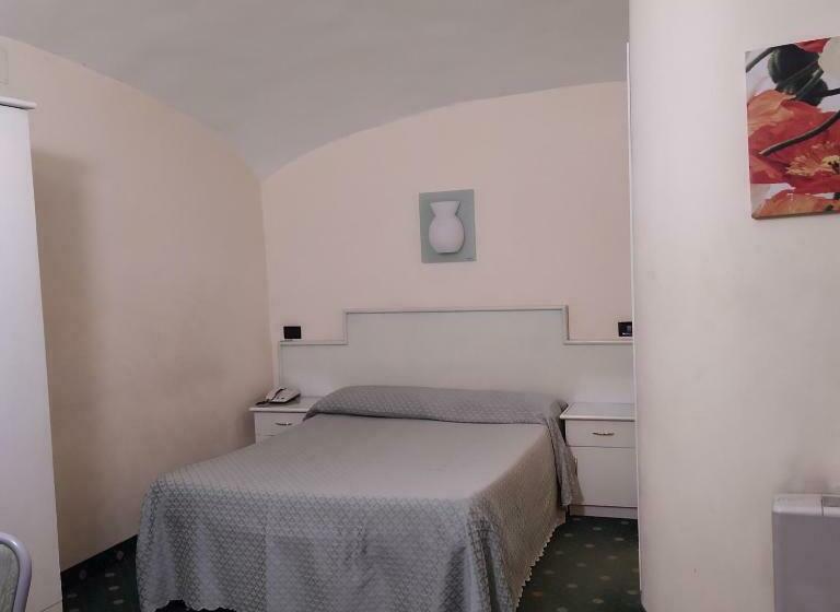 Habitación Estándar, Priscilla