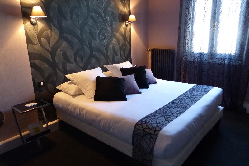 舒适型房间, Logis Hotel Restaurant Le Cheval Blanc