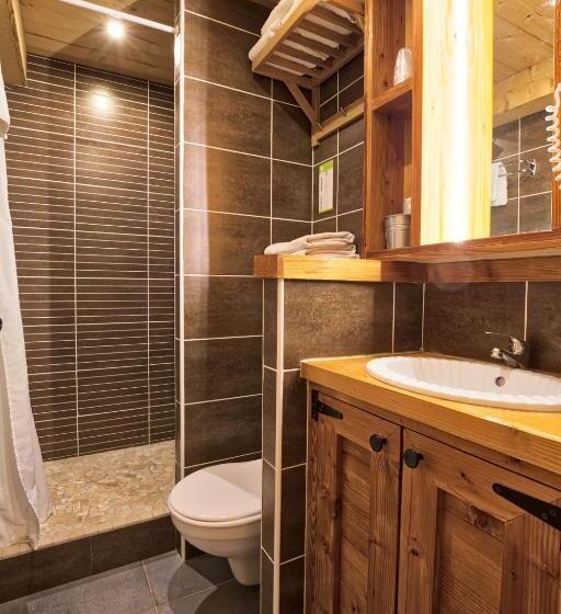 اتاق استاندارد, Chalet Hôtel Du Mont Charvin & Spa