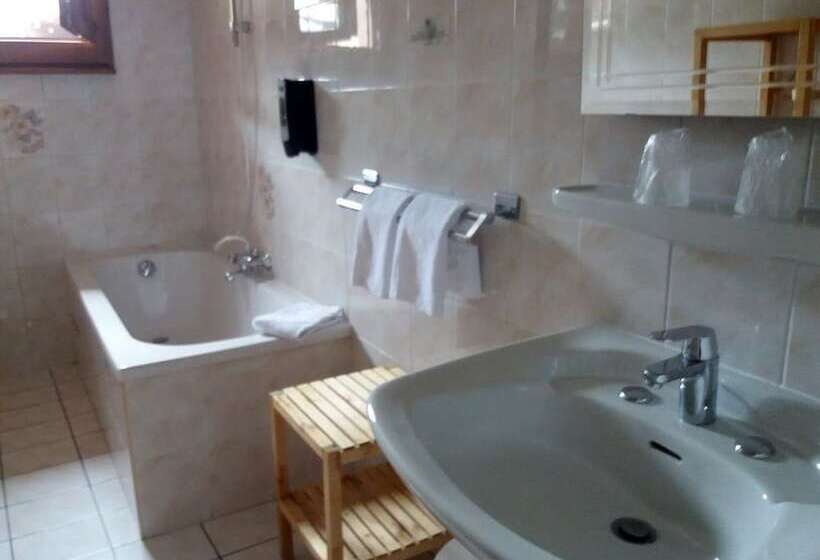 اتاق استاندارد, Hôtel Les Airelles