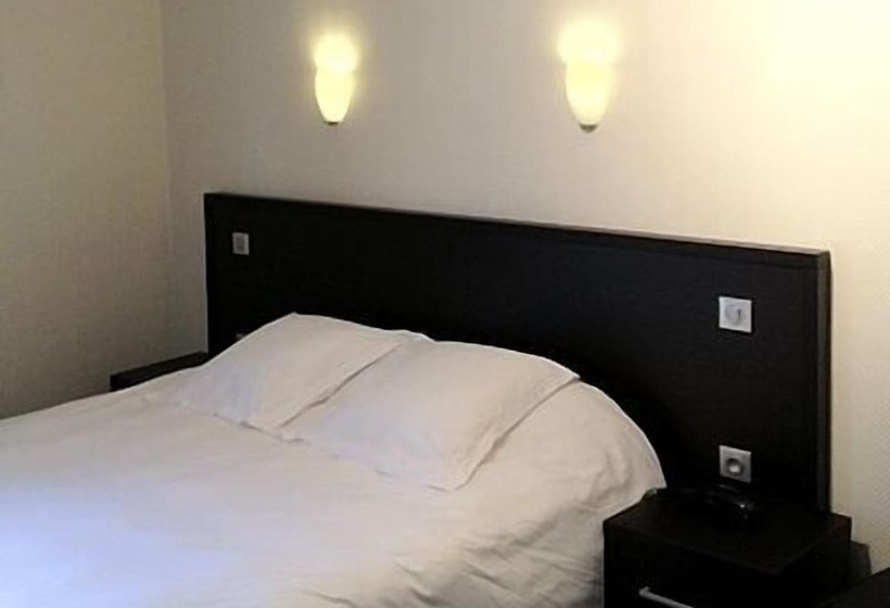 Номер Стандарт, Logis Hôtel élégance Au Vieux Morvan Récemment Rénové