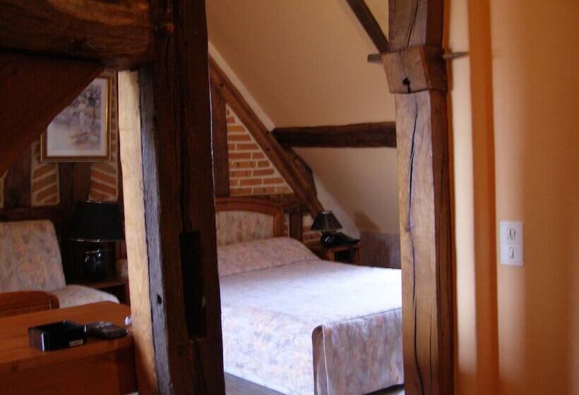 Номер Стандарт Трехместный, Logis Auberge A La Tete De Lard