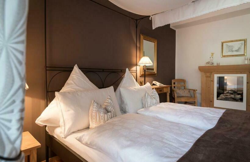 Superior suite mountain view, Chalet Hotel Hartmann   Adults Only