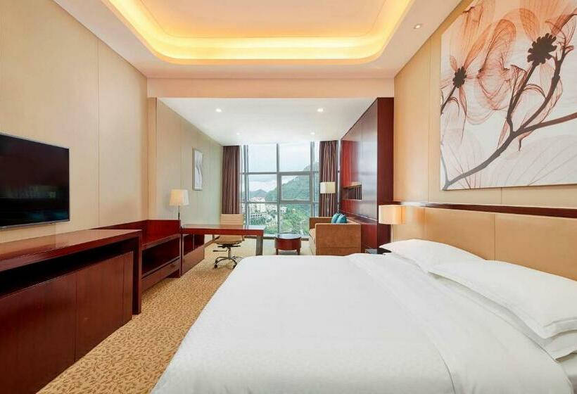 带大床的经典房间, Four Points By Sheraton Liupanshui