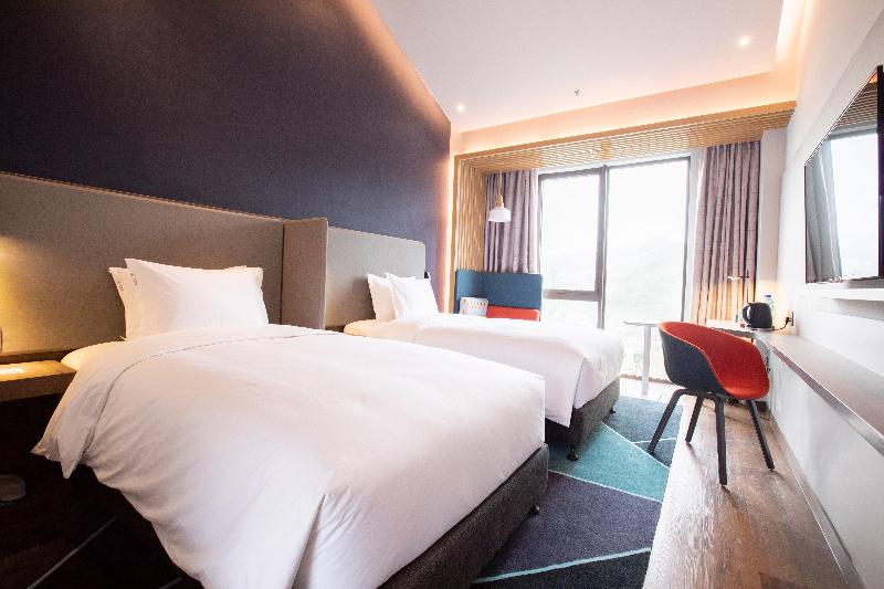 标准间, Holiday Inn Express Guizhou Qinglong, An Ihg