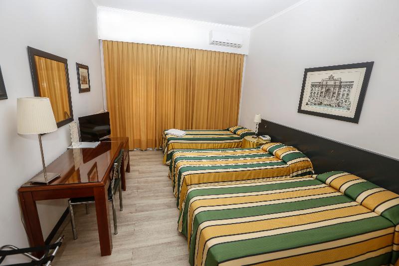 带大床的标准间, Holiday Inn Express Guizhou Qinglong, An Ihg