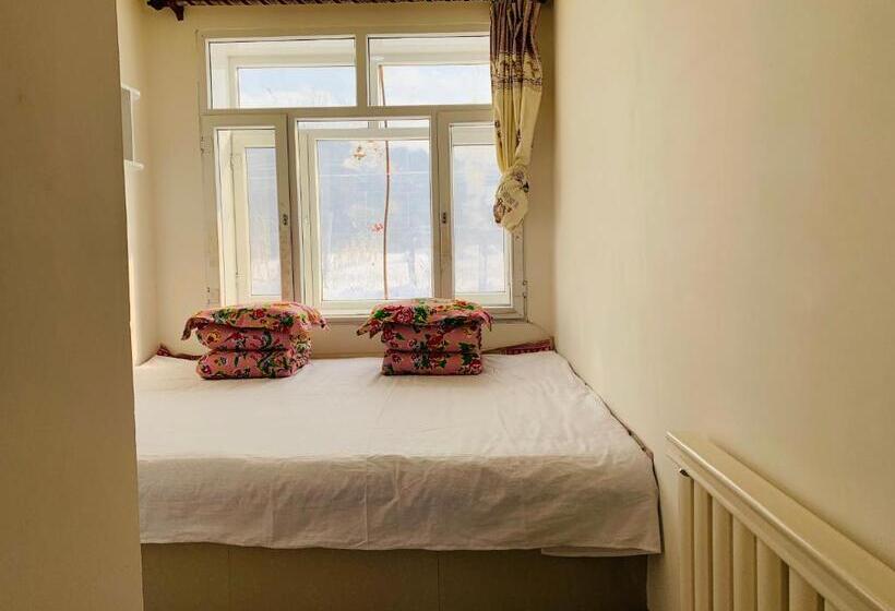 Номер Стандарт, Xiaoguo Travellers  Home