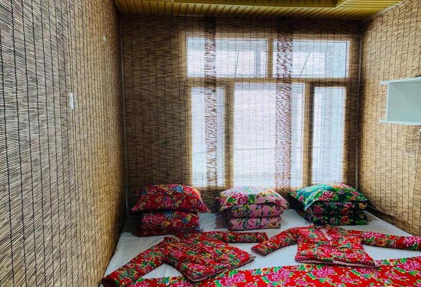 Номер Стандарт Трехместный, Xiaoguo Travellers  Home