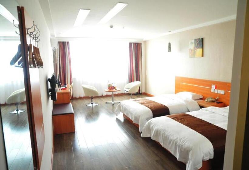 Номер Стандарт Трехместный, Thank Inn Chain Hotel Hebei Baoding Laiyuan New Bus Station