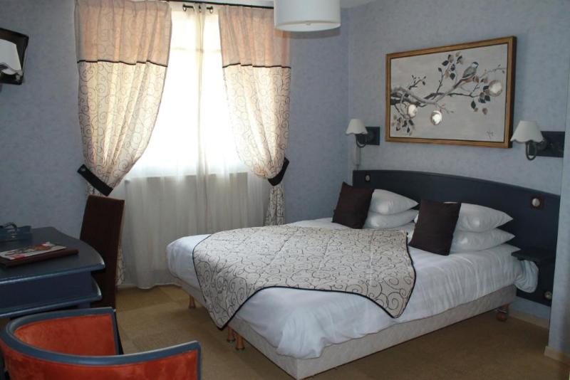 Номер Стандарт Трехместный, Hôtel Restaurant Le Moulin De Saint Verand