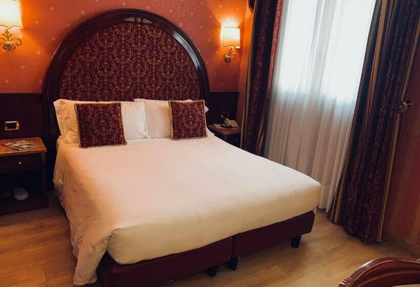 标准间, Vittoria
