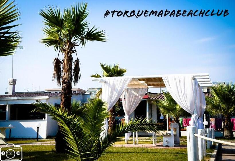 اتاق استاندارد با چشم‌انداز دریا, Torquemada Beach Club