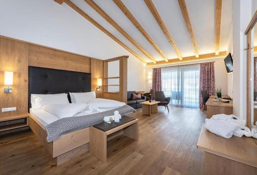 اتاق استاندارد, Langhof