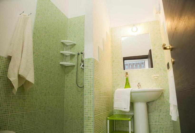 Трехместный Номер Deluxe, B&b Giosy