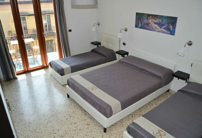 غرفة قياسية رباعية, Sanctuary Rooms