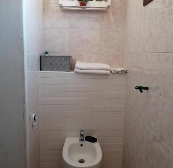 Номер Стандарт, Elianthos B&b