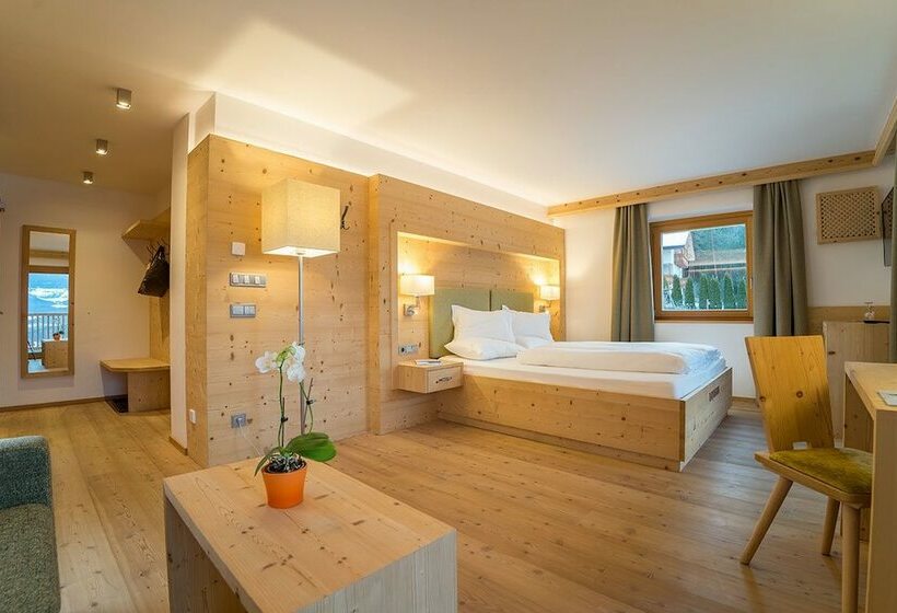 Номер Комфорт, Dolomites Nature Hotel Vigilerhof