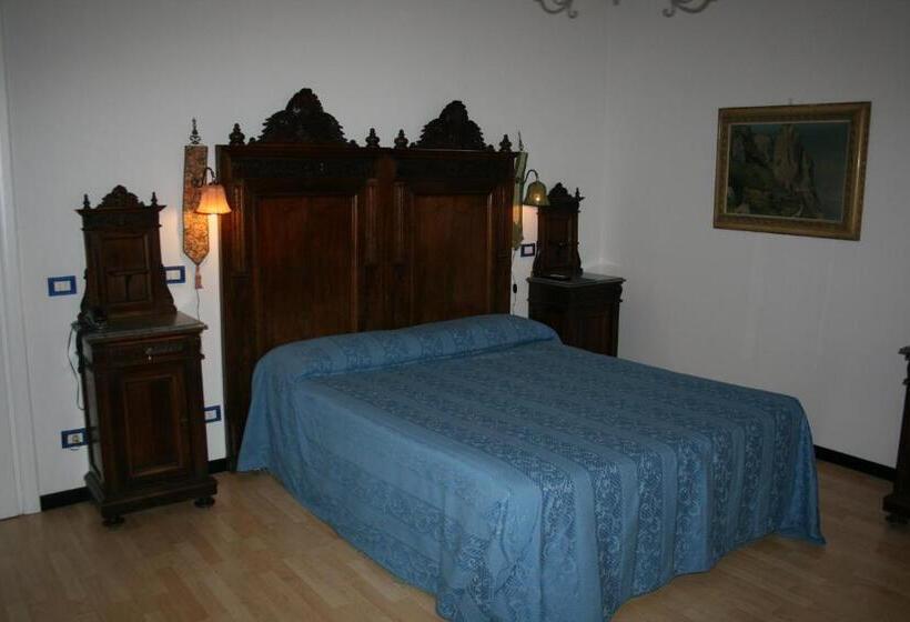 اتاق استاندارد, Albergo Cavallino