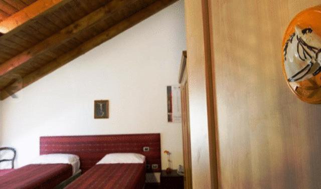 اتاق استاندارد چهار تخته, Albergo Cavallino