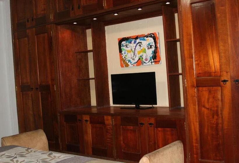 اتاق لوکس یک تخته, La Posada Del Arcangel