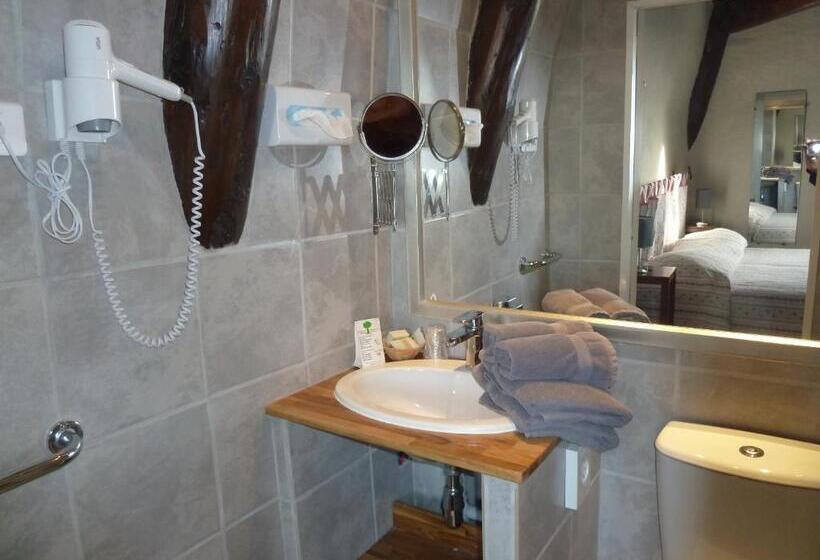 اتاق استاندارد, Les Cèdres