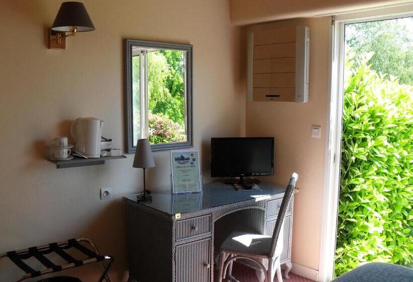 Номер Стандарт Индивидуальный, Logis Hôtel Val De Vienne