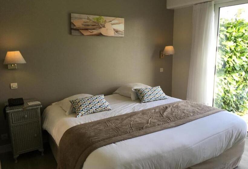 Номер Стандарт, Logis Hôtel Val De Vienne
