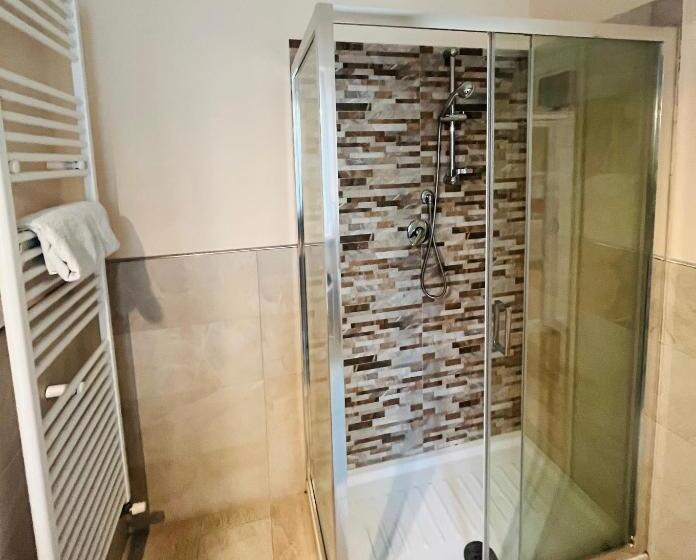 اتاق استاندارد, Bed&breakfast Benedetta