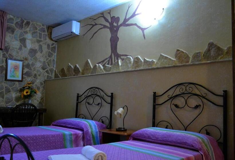 اتاق سوپریور چهار تخته, Affittacamere La Tavernetta
